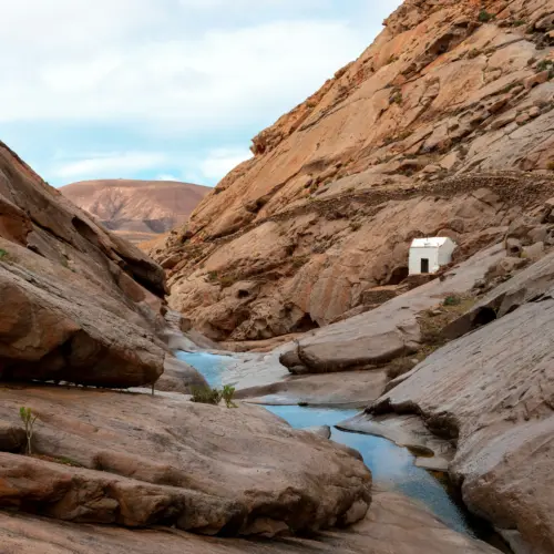 maxime-gilbert-zZ4fJWn3KW8-unsplashbarranco penitas trail_result